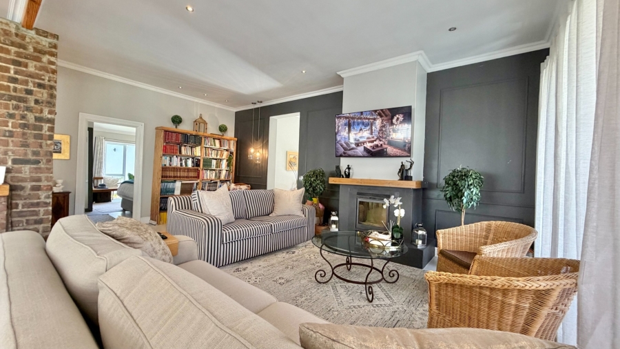 3 Bedroom Property for Sale in Gordons Bay Village Western Cape